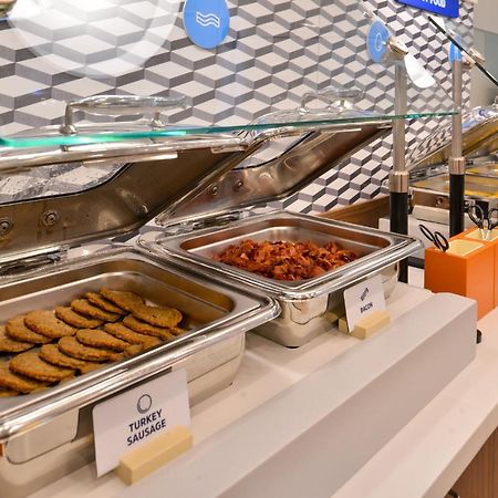 Holiday Inn Express & Suites - Austin - Manor By Ihg Bagian luar foto